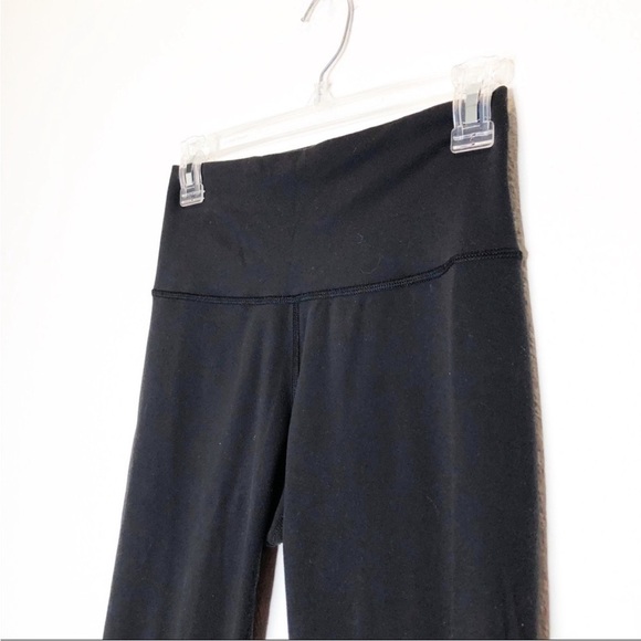 LULULEMON True Self Crop II Luon Lattice Capri Black Size 6 - Picture 10 of 16